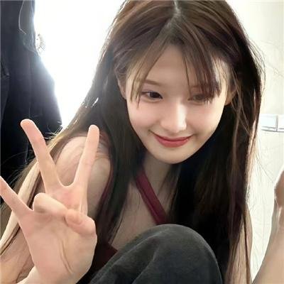 捷运上的女孩
